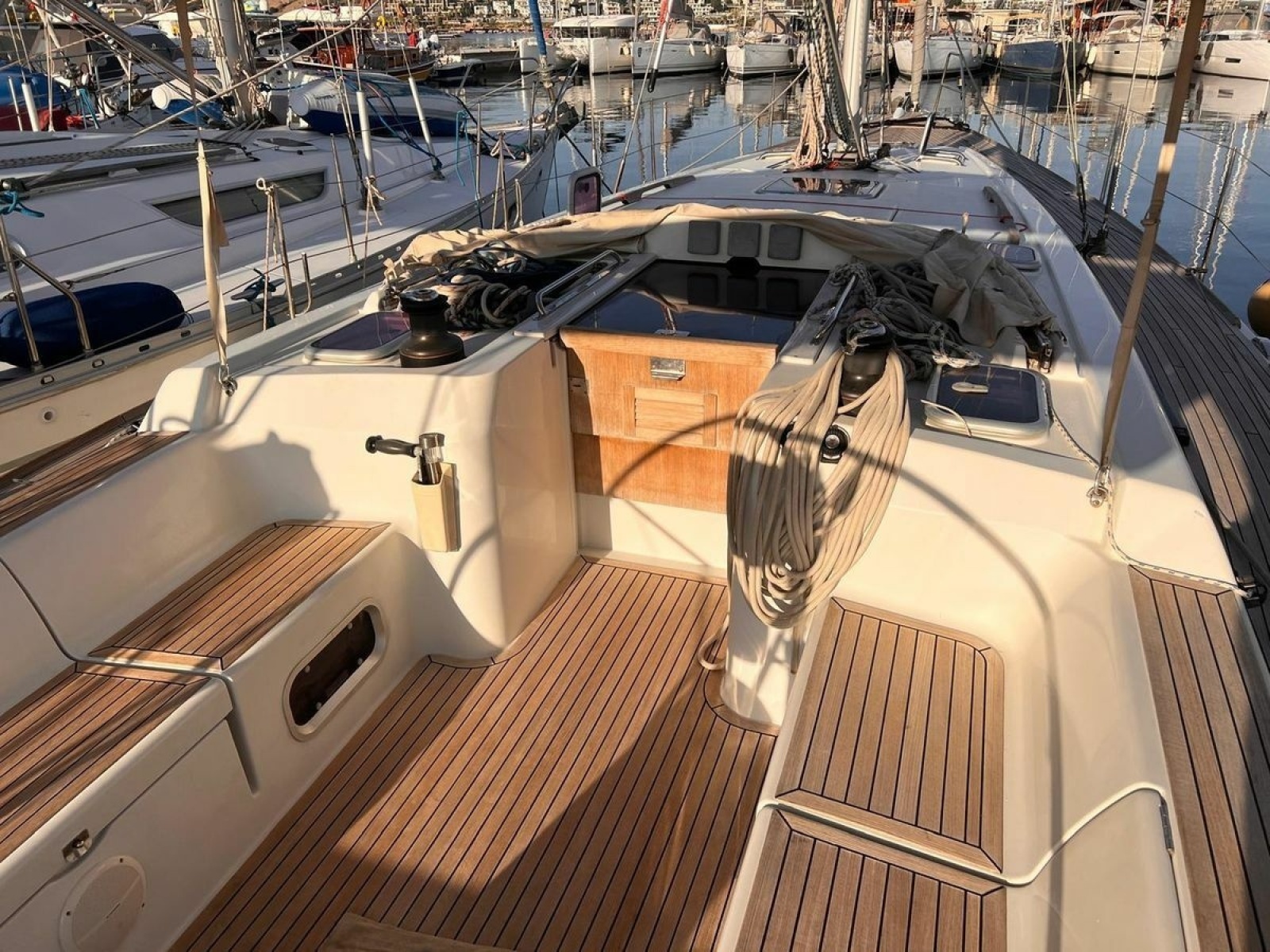 2007 Grand Soleil 43