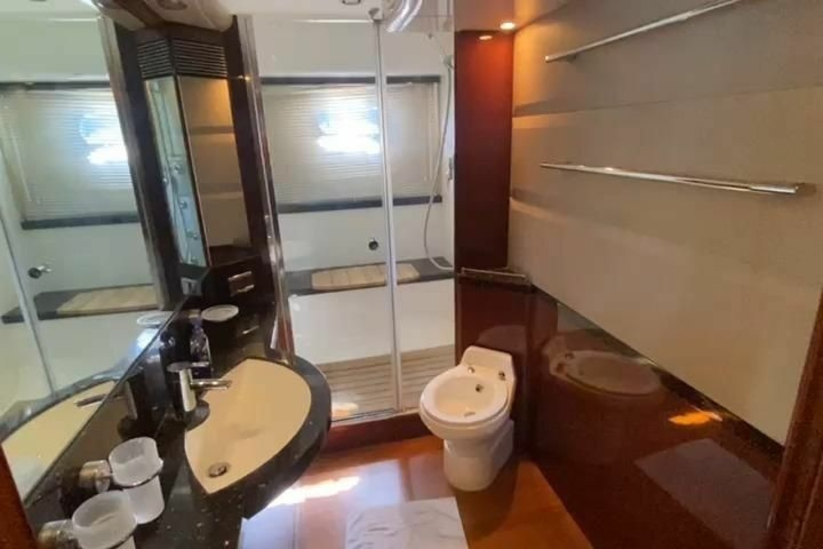 2007 Princess 21M