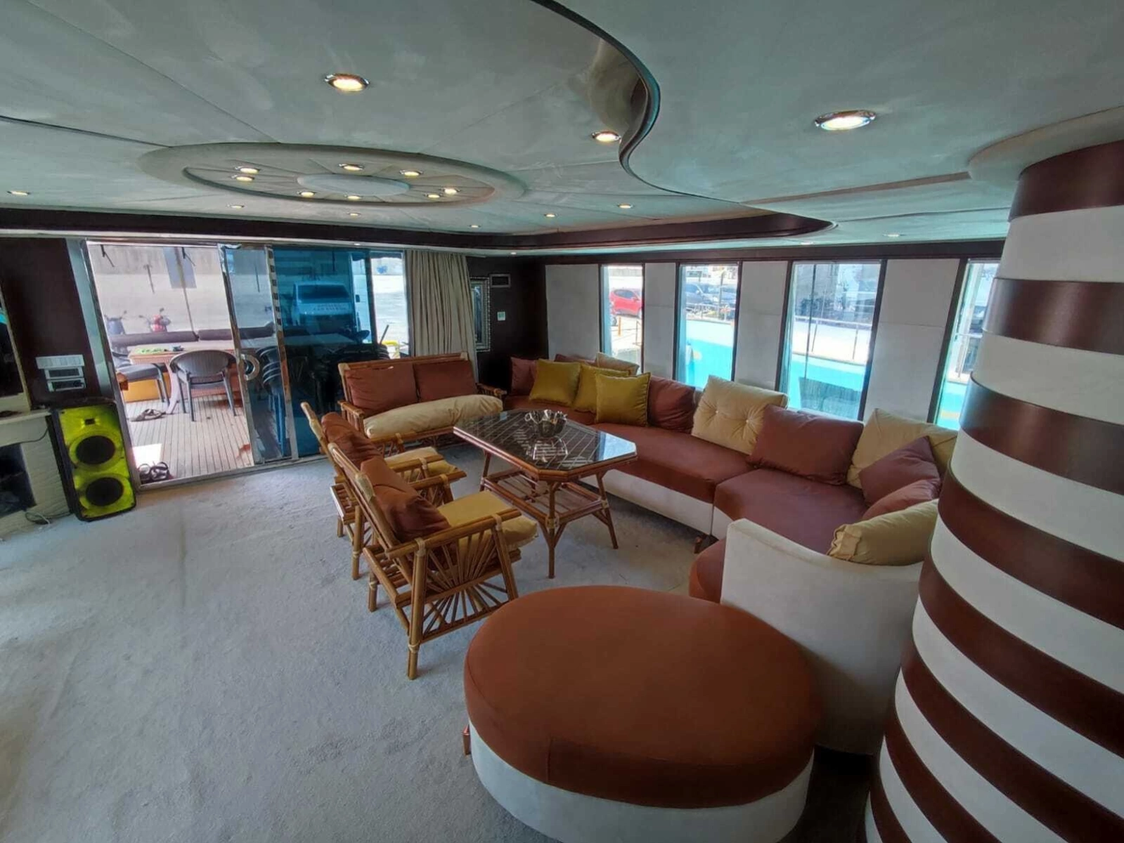 2007 Custom 85 Motor Yacht