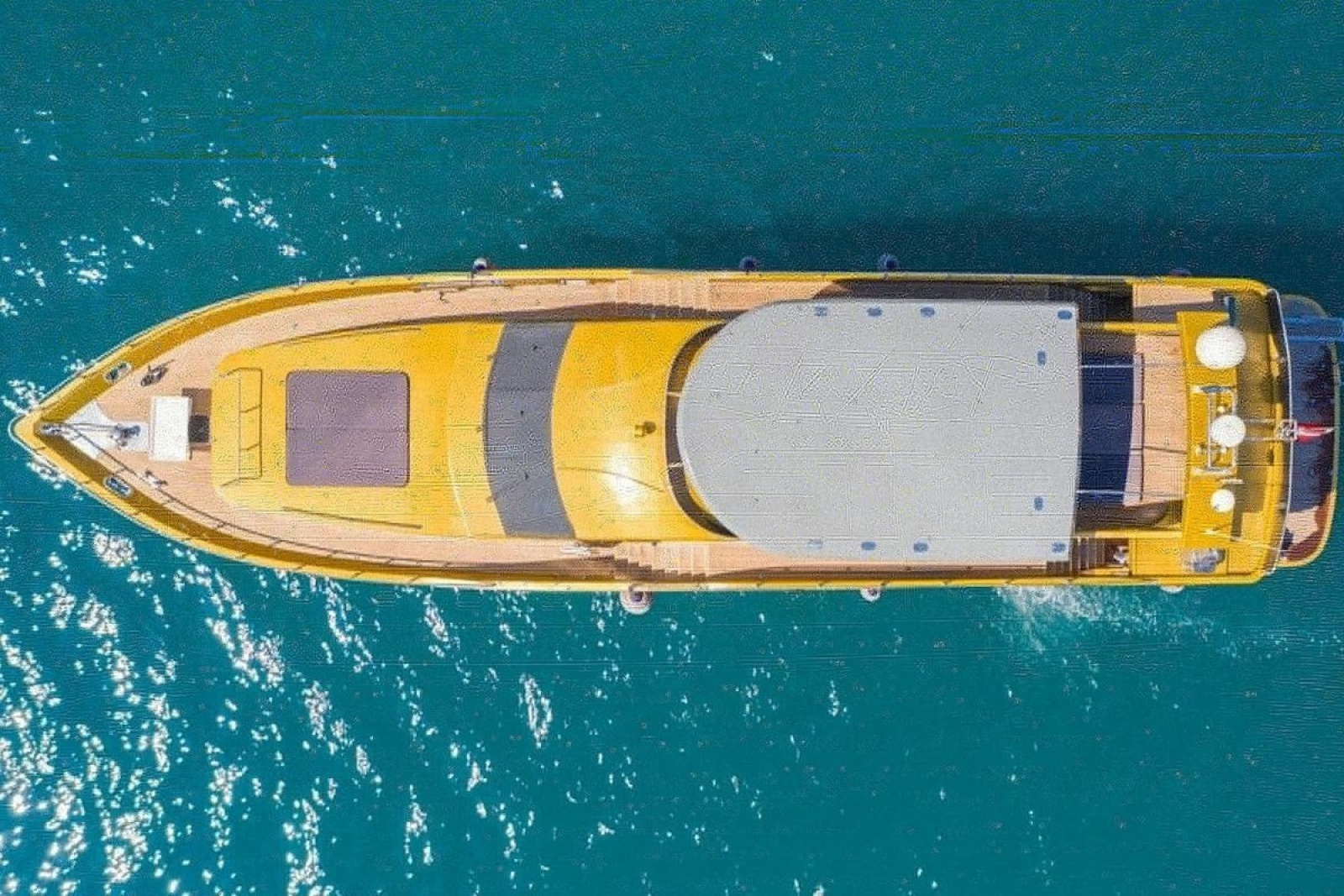 2007 Custom 85 Motor Yacht