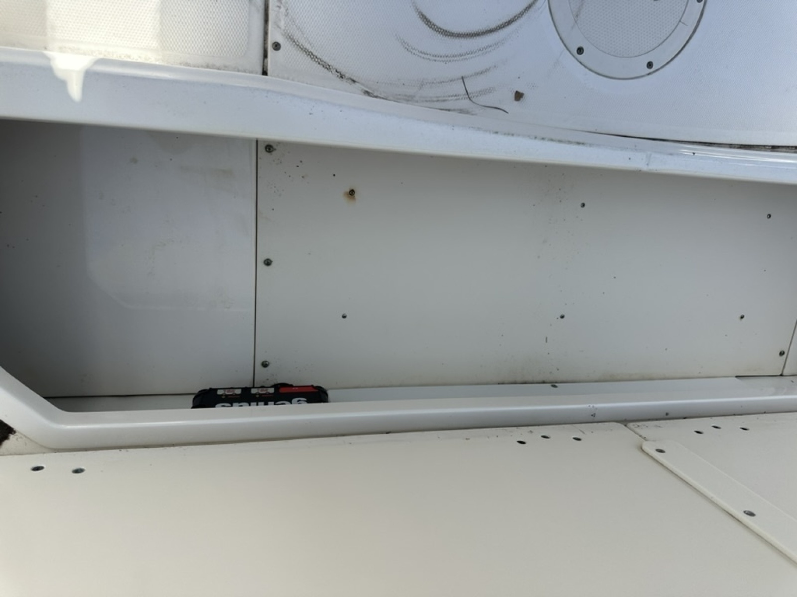 2012 Boston Whaler 230 Dauntless