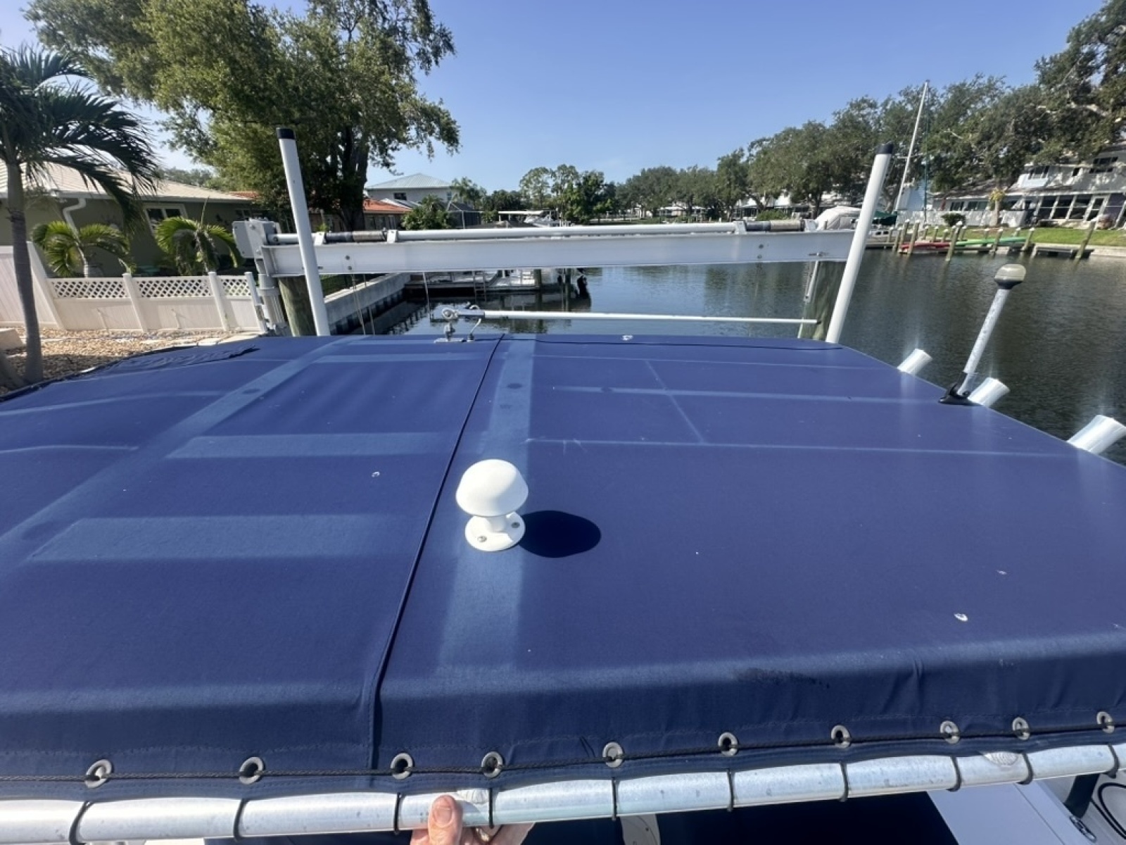 2012 Boston Whaler 230 Dauntless