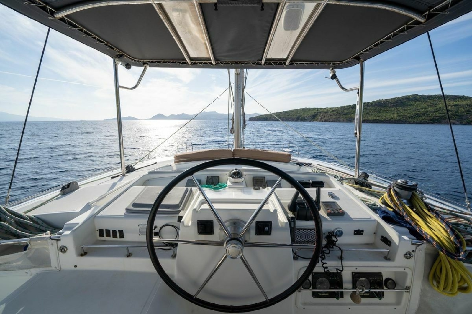2005 Lagoon 440