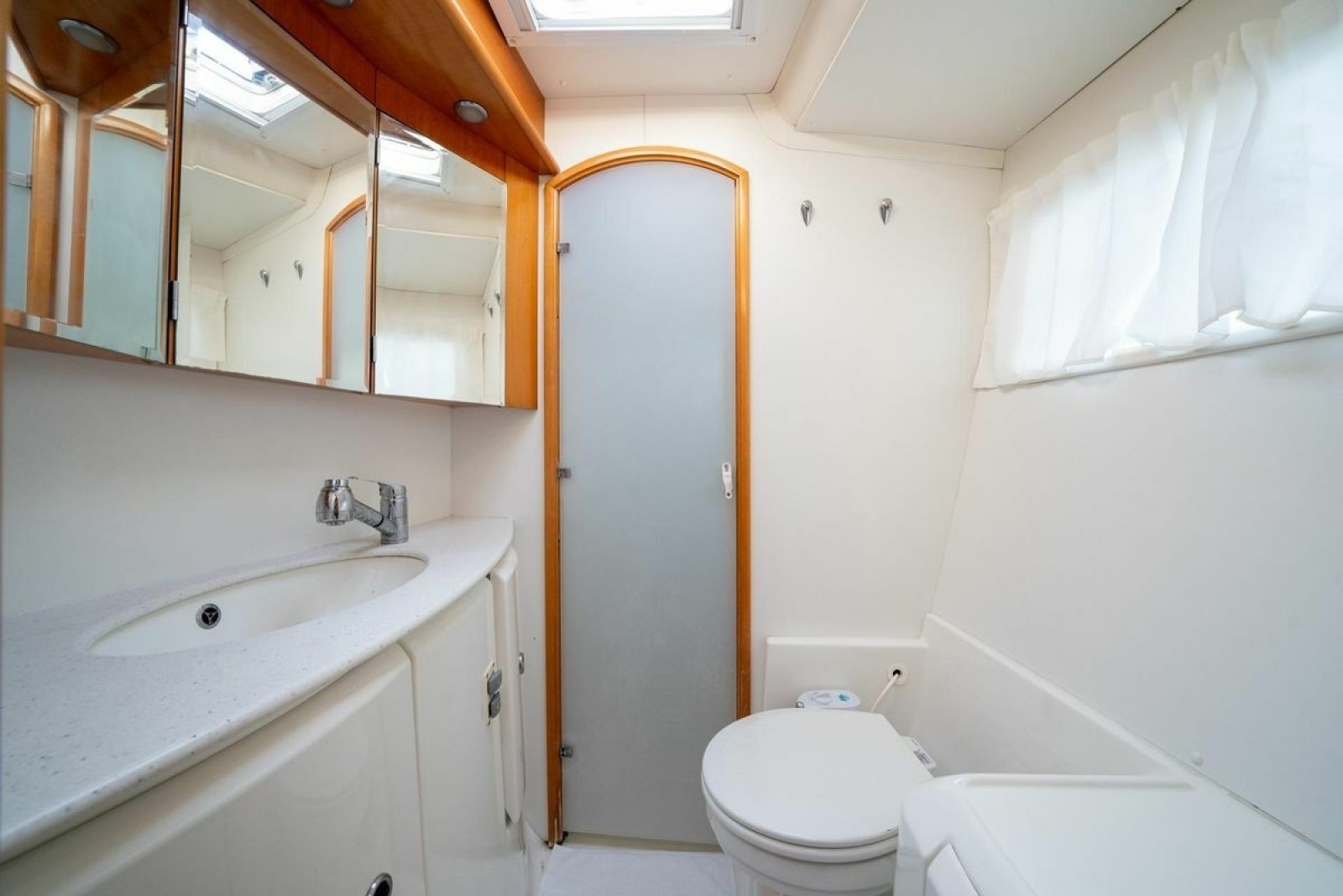 2005 Lagoon 440