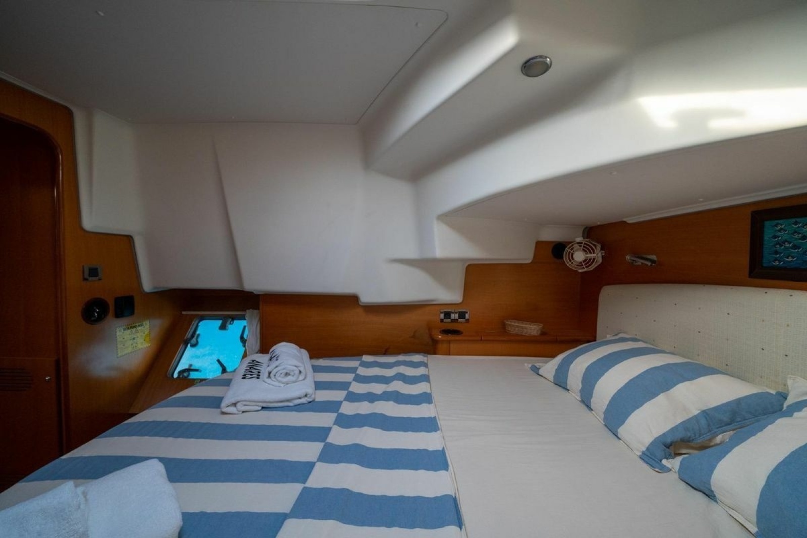2005 Lagoon 440