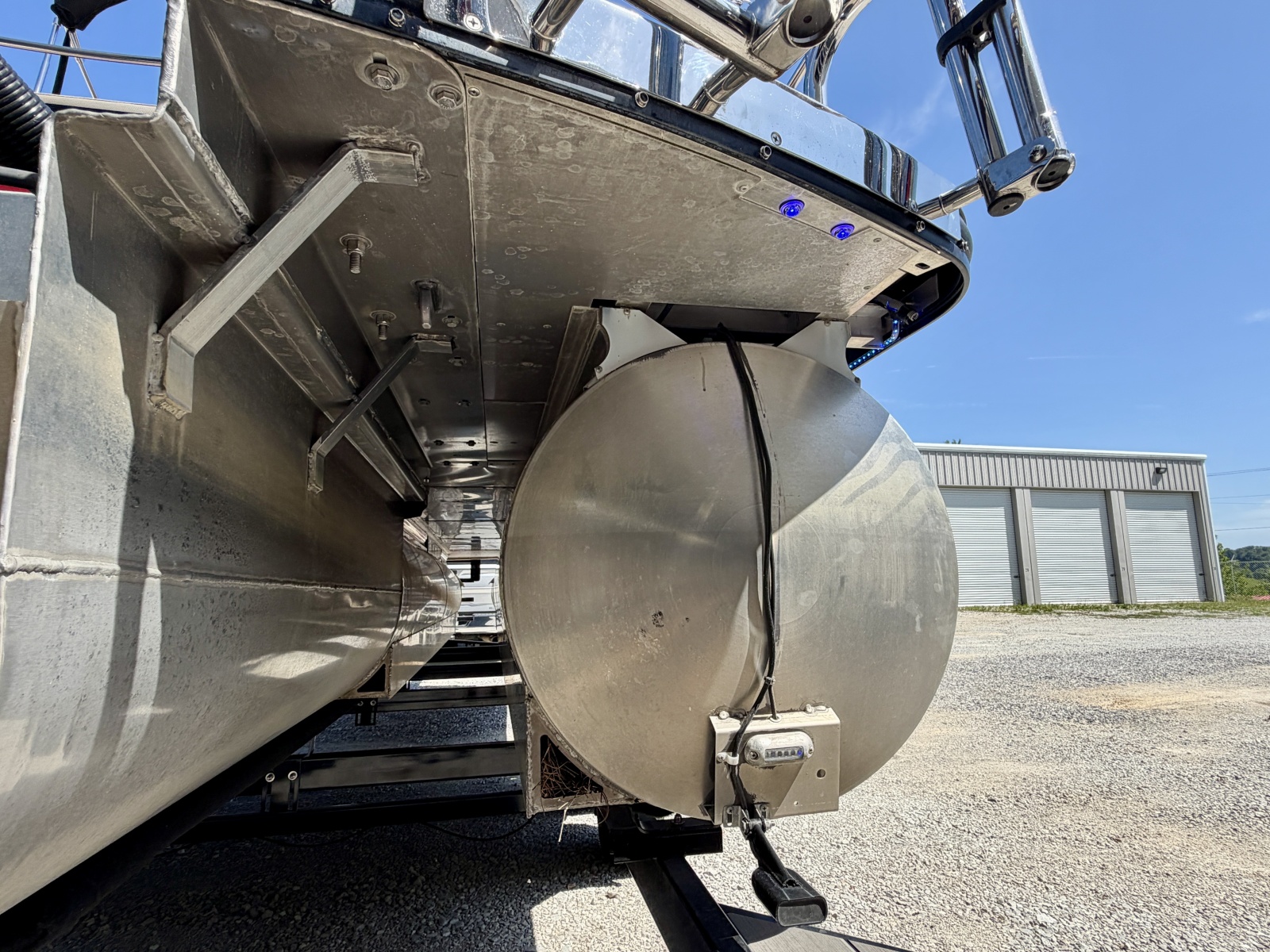 2019 Harris Solstice DC 230 SLDH Tritoon