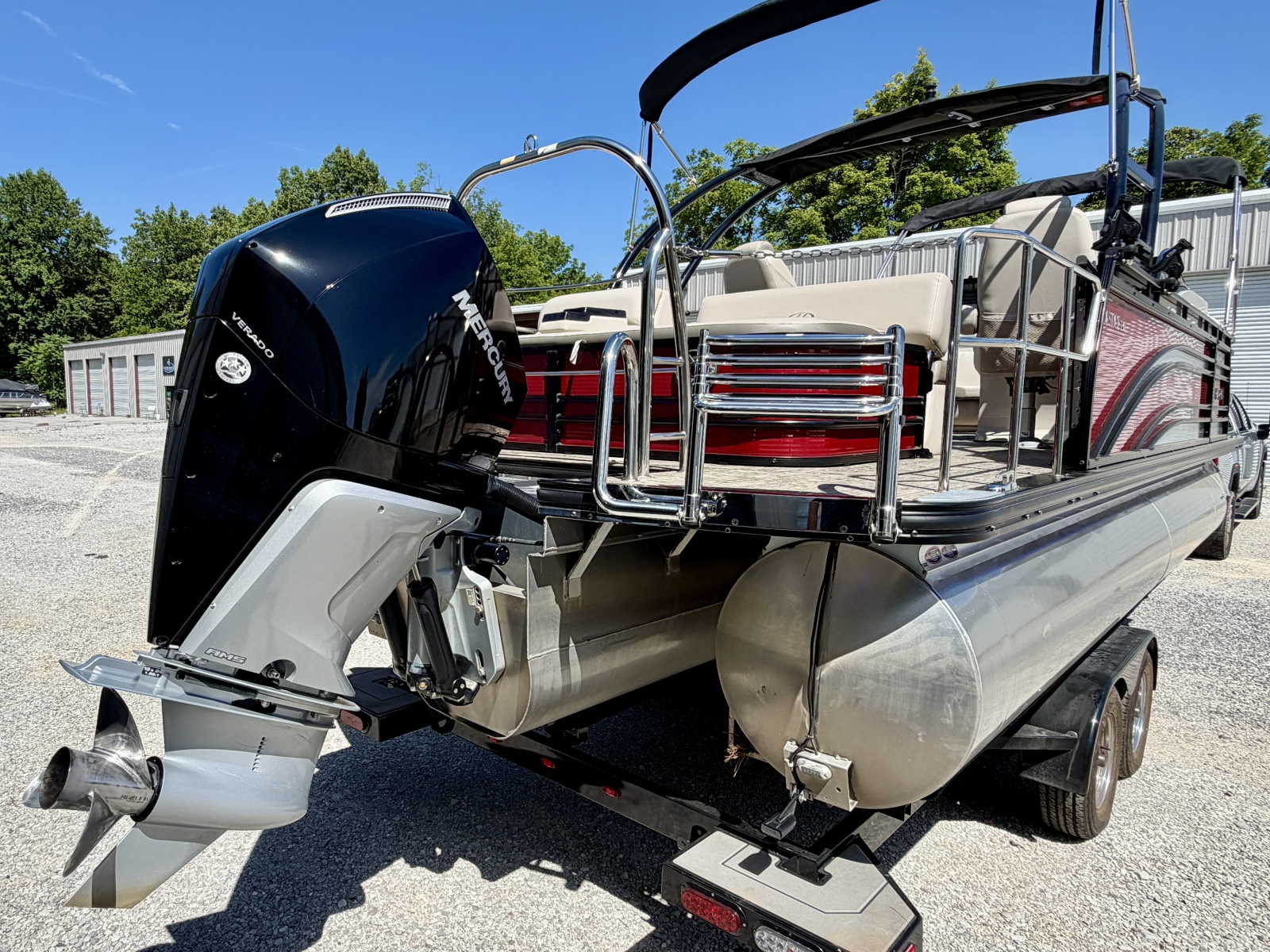 2019 Harris Solstice DC 230 SLDH Tritoon