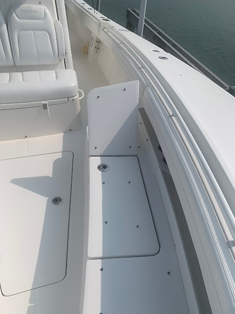 2020 Regulator 31 FS