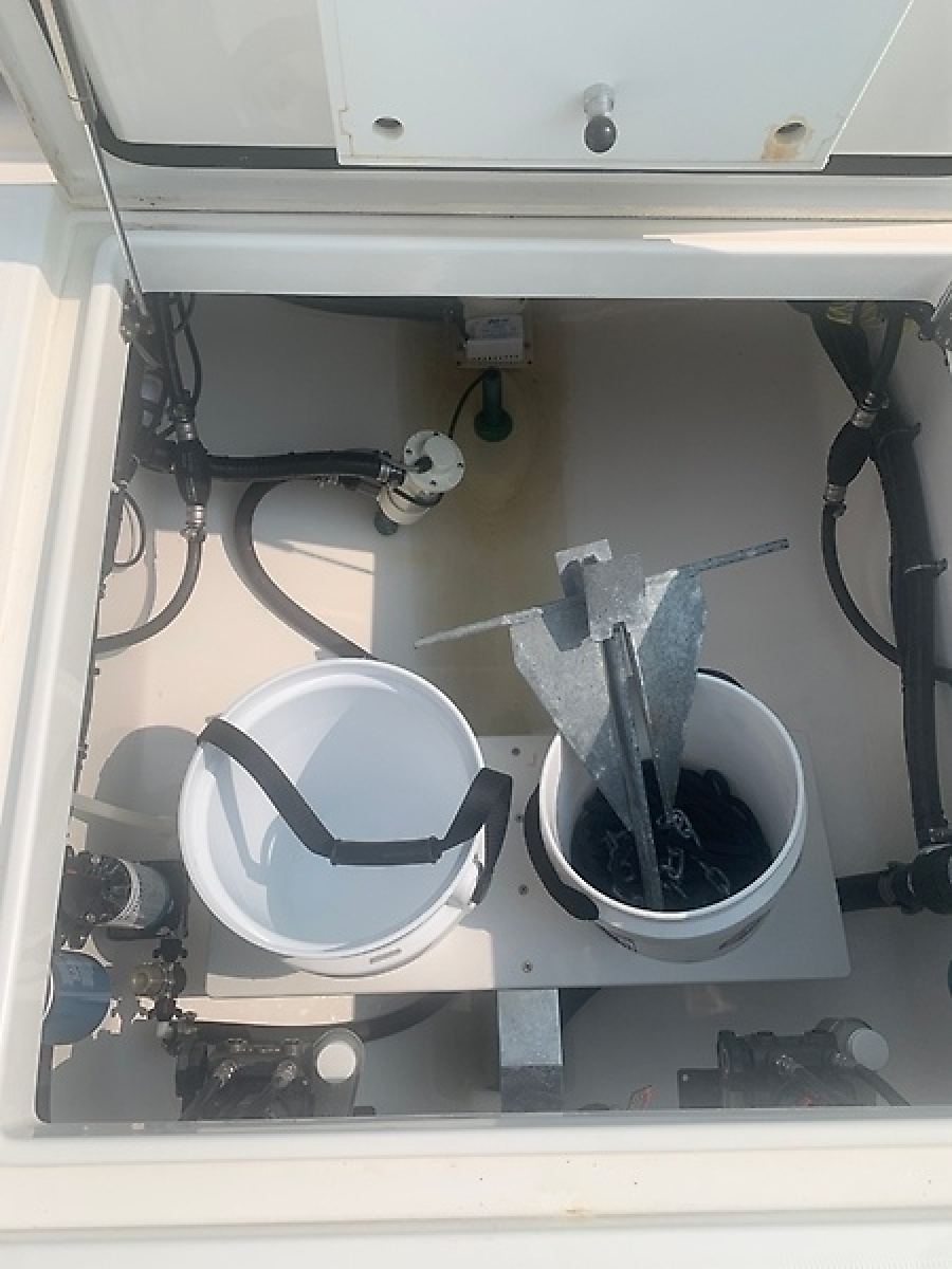 2020 Regulator 31 FS