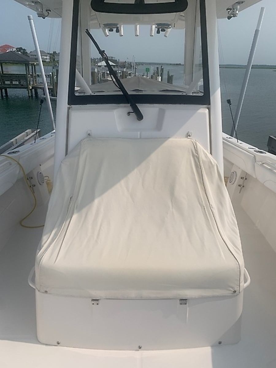 2020 Regulator 31 FS