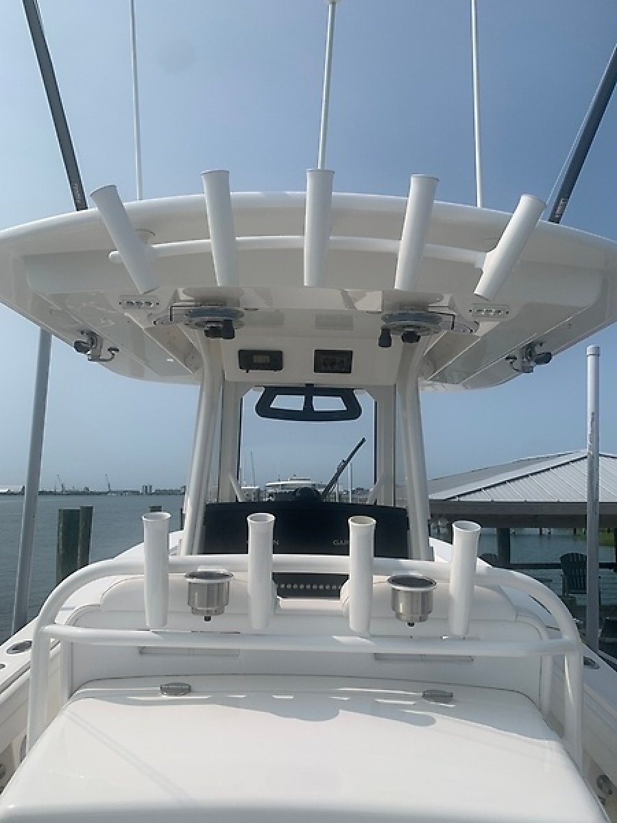 2020 Regulator 31 FS
