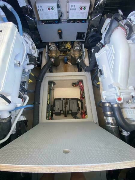 2014 Meridian 441 Sedan