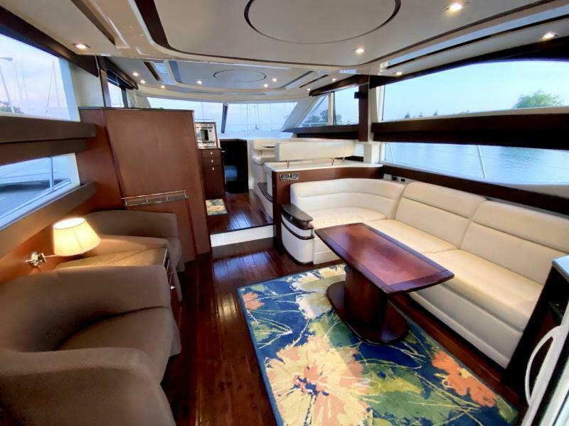 2014 Meridian 441 Sedan
