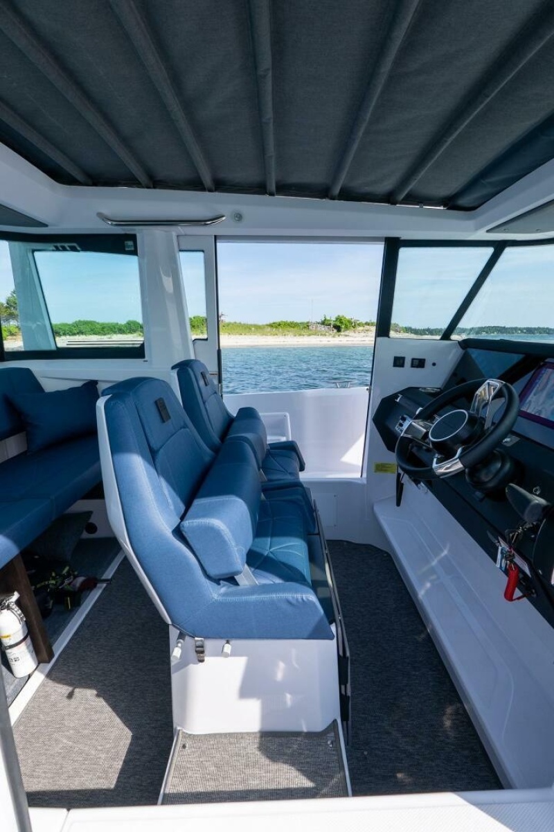 29' 2026 Axopar Cross Cabin