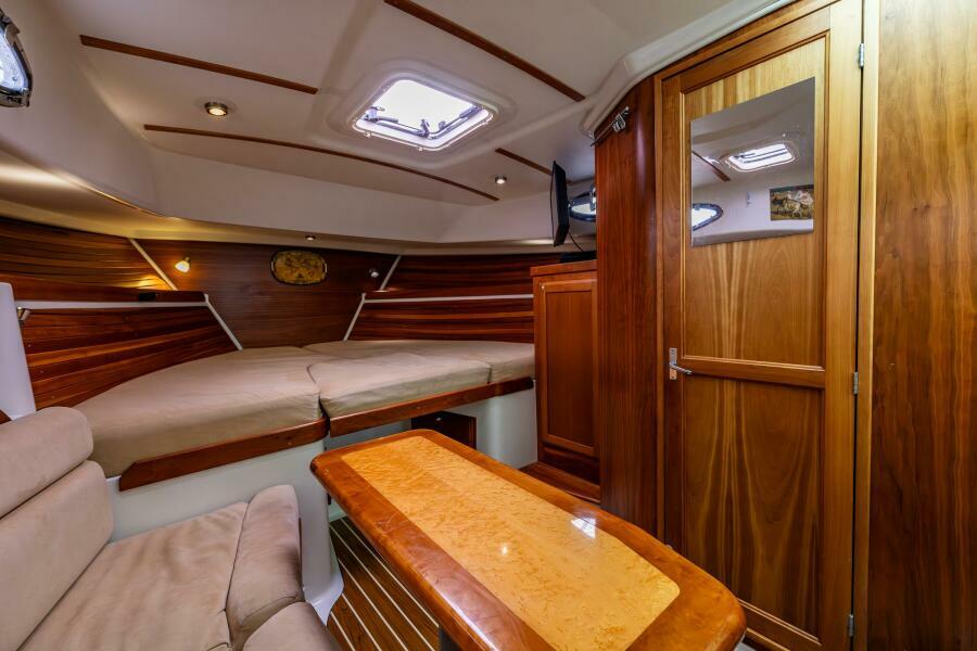 2008 Back Cove 33
