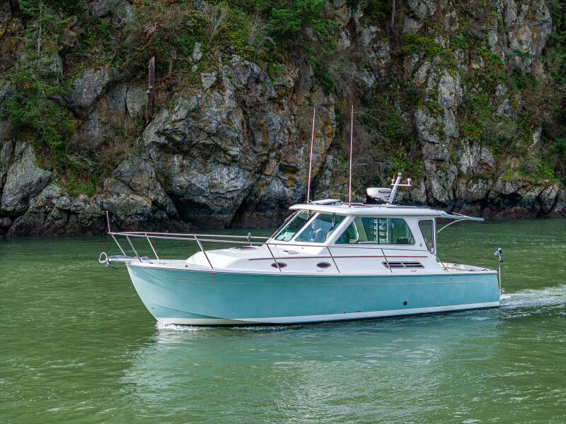 2008 Back Cove 33