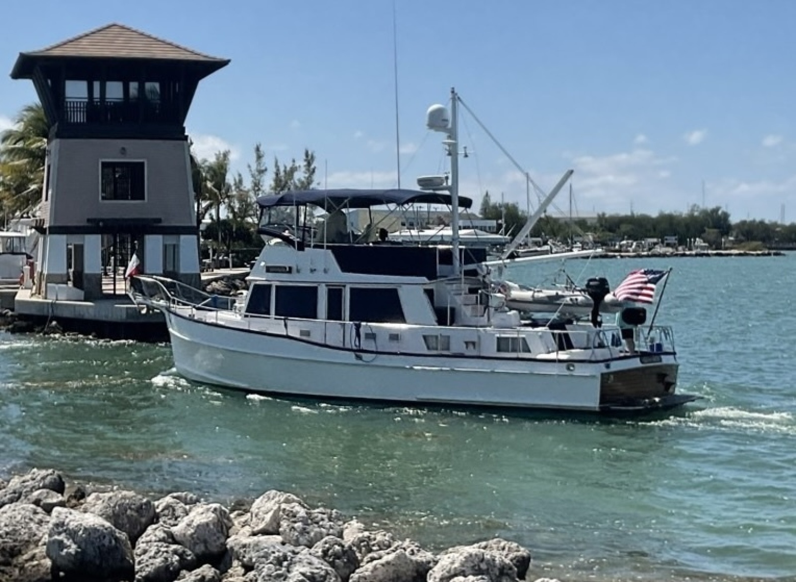 2002 Grand Banks 42 Classic