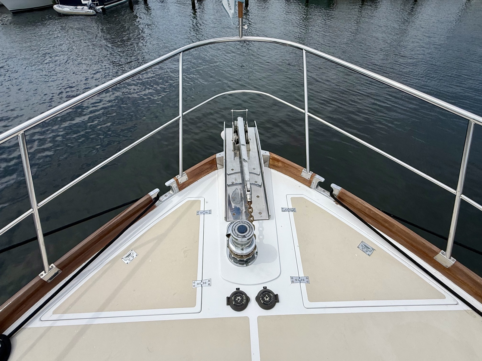 2001 Grand Banks Eastbay HX