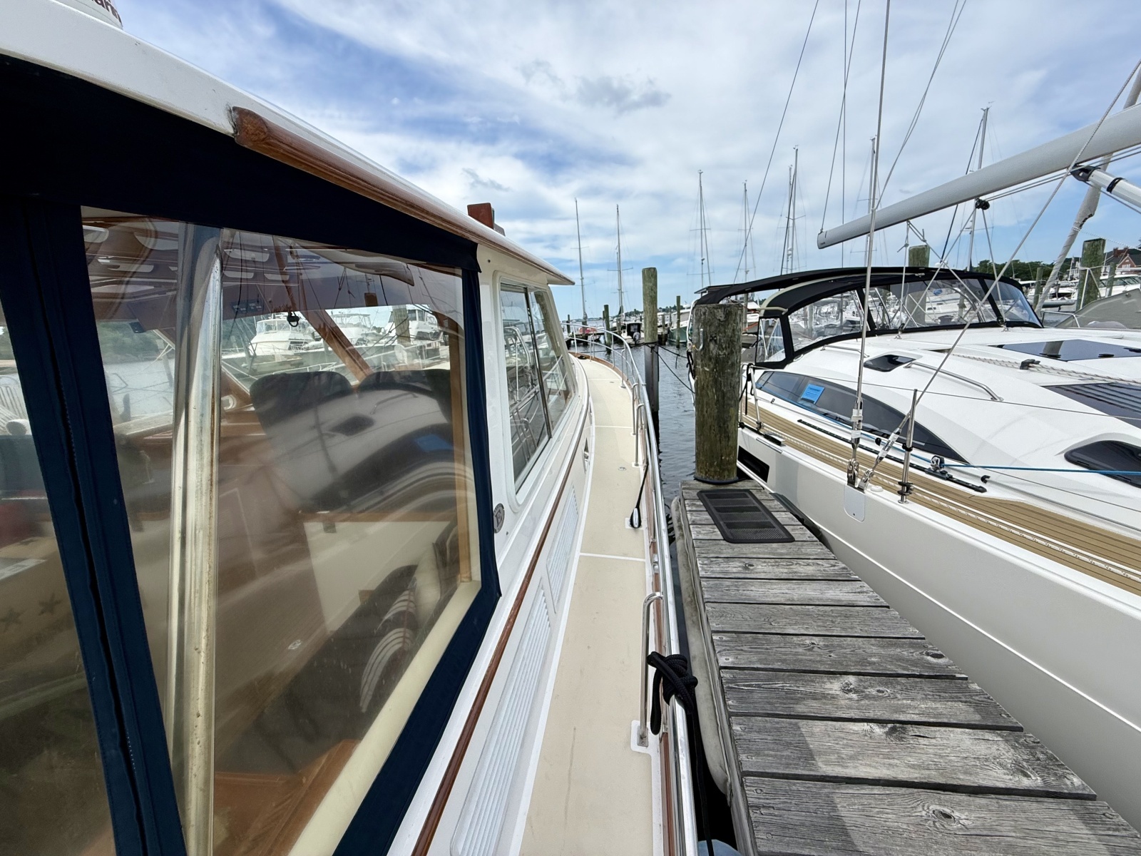 2001 Grand Banks Eastbay HX