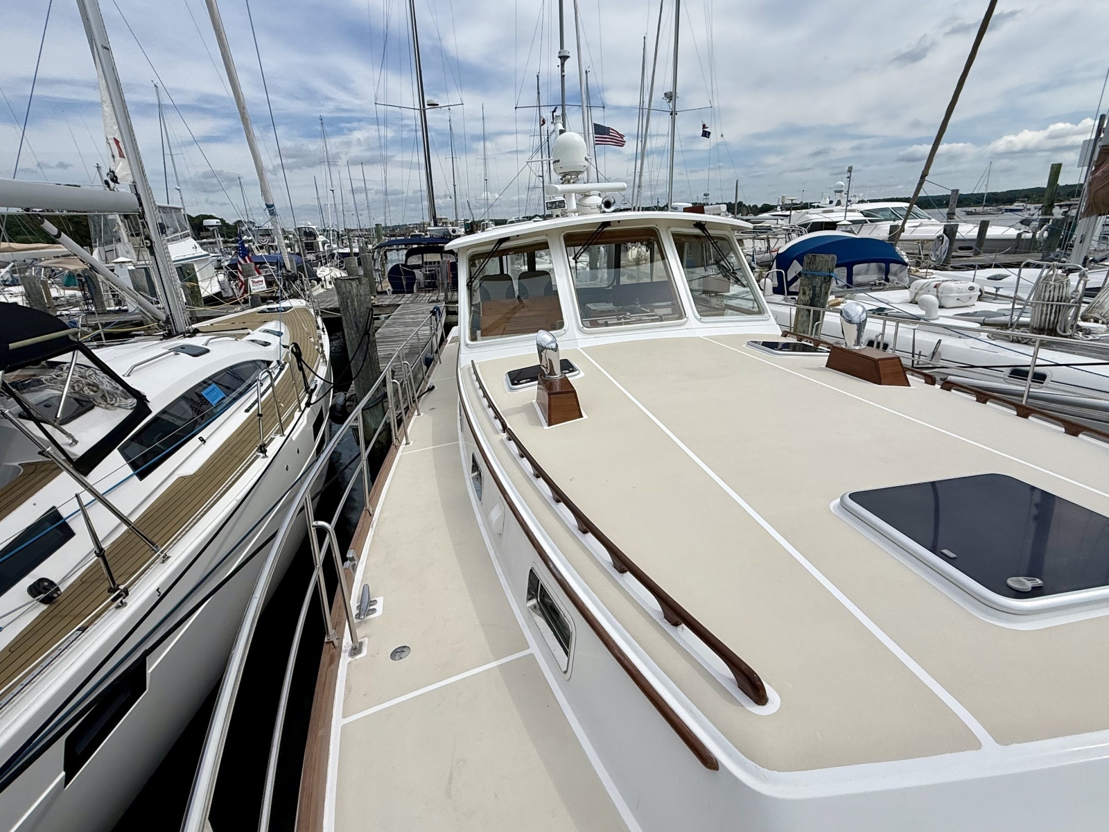 2001 Grand Banks Eastbay HX
