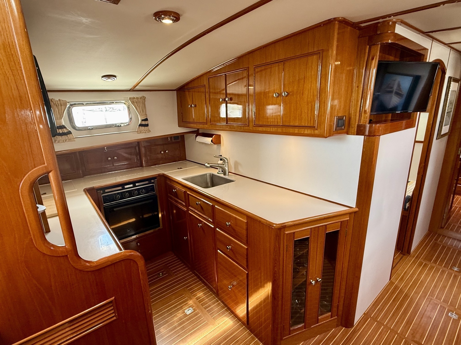 2001 Grand Banks Eastbay HX
