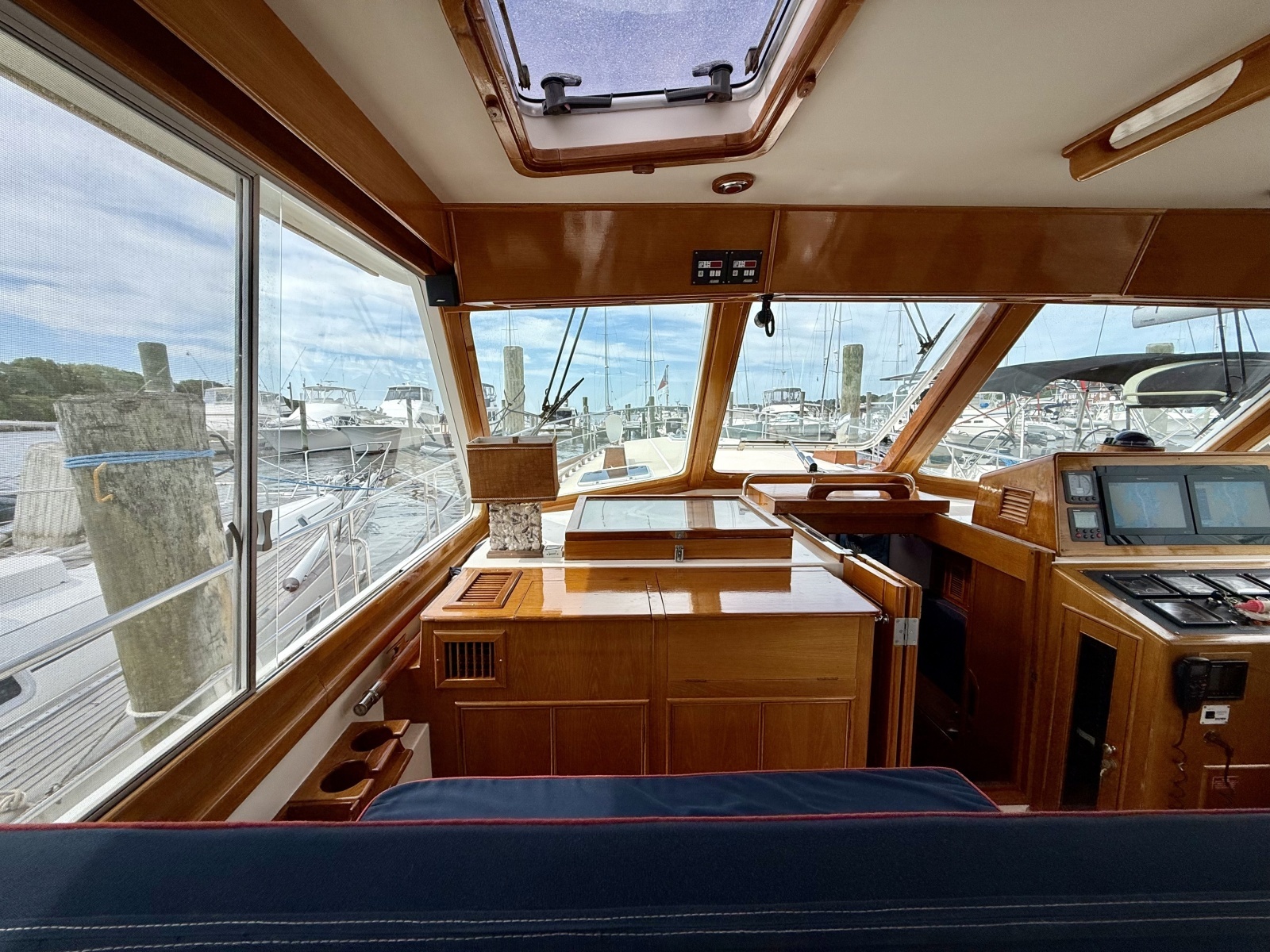 2001 Grand Banks Eastbay HX