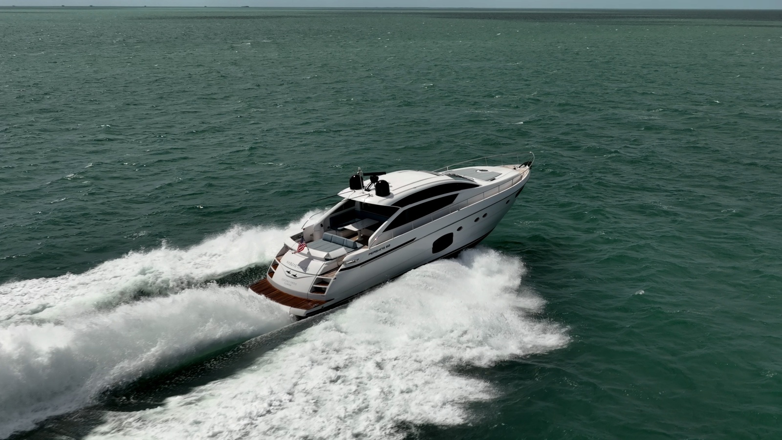 2020 Pershing 62