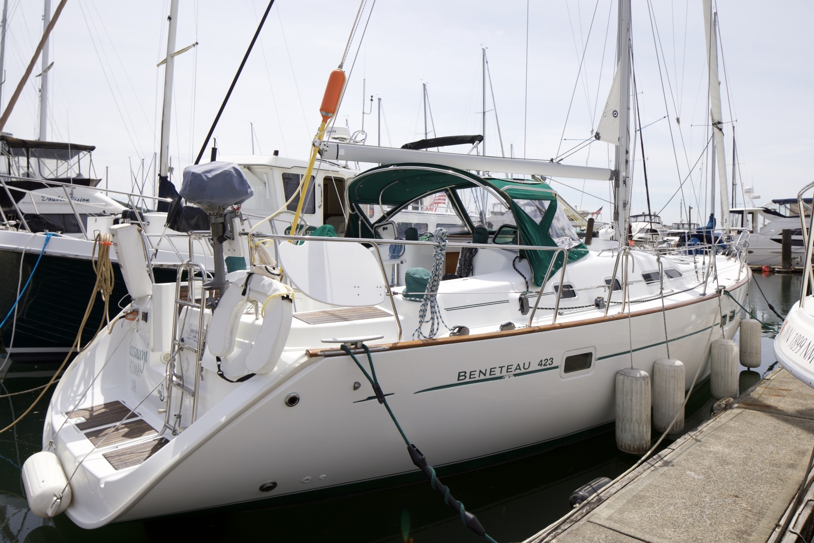 2005 Beneteau 423