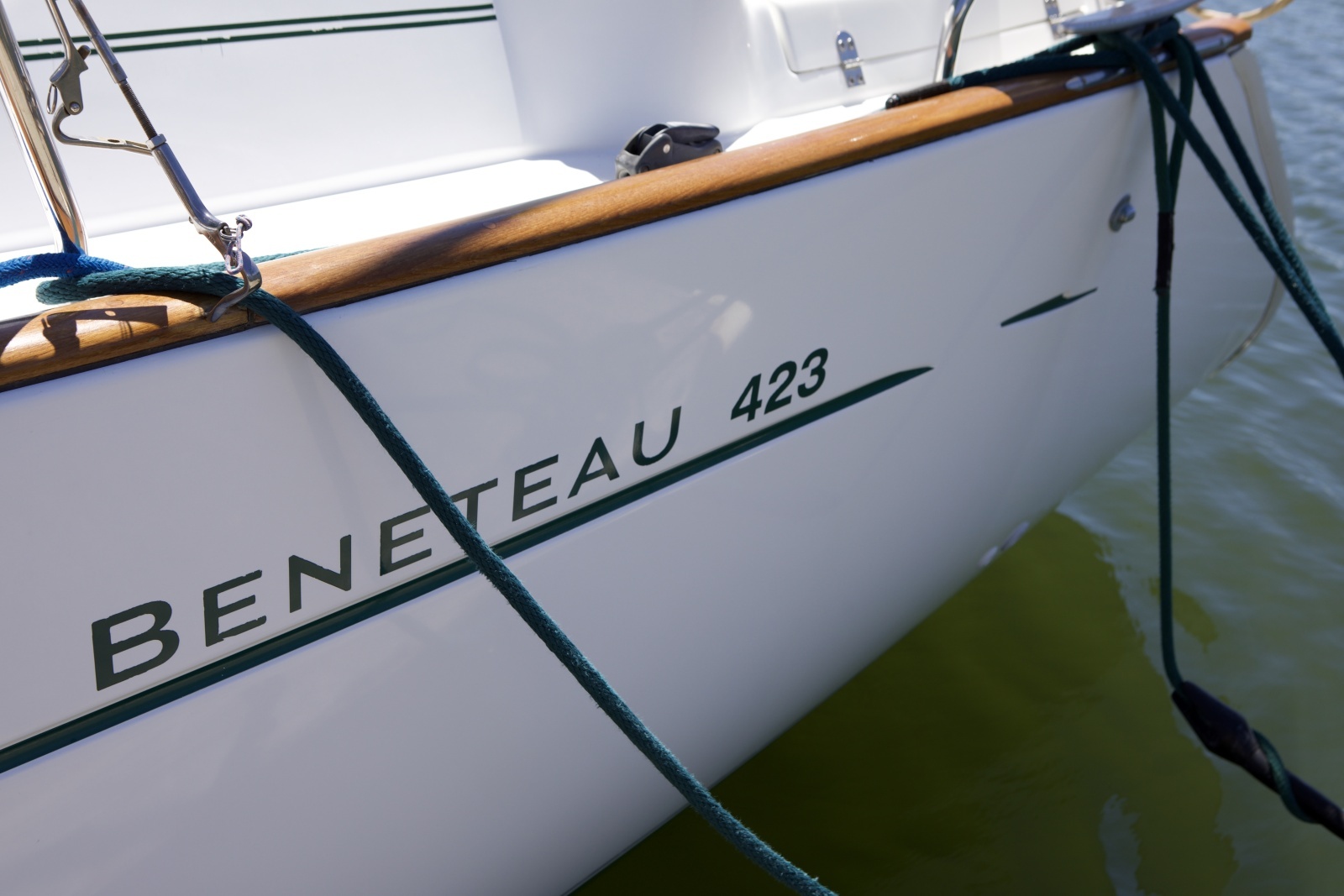 2005 Beneteau 423