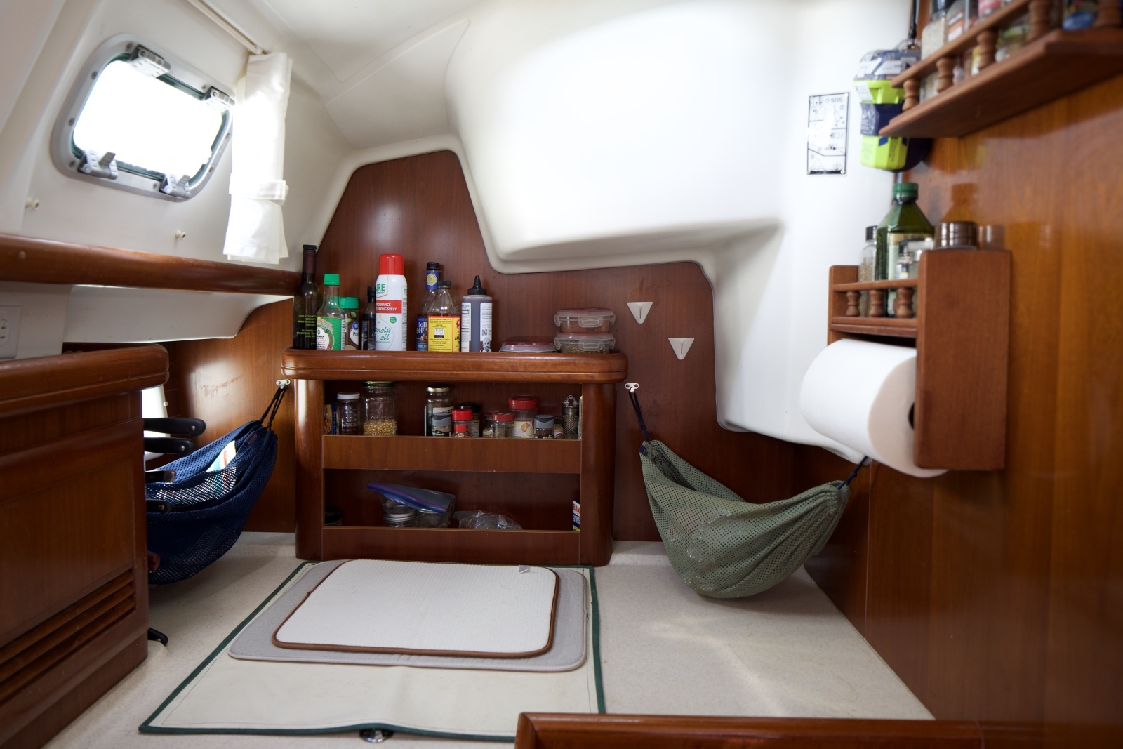 2005 Beneteau 423
