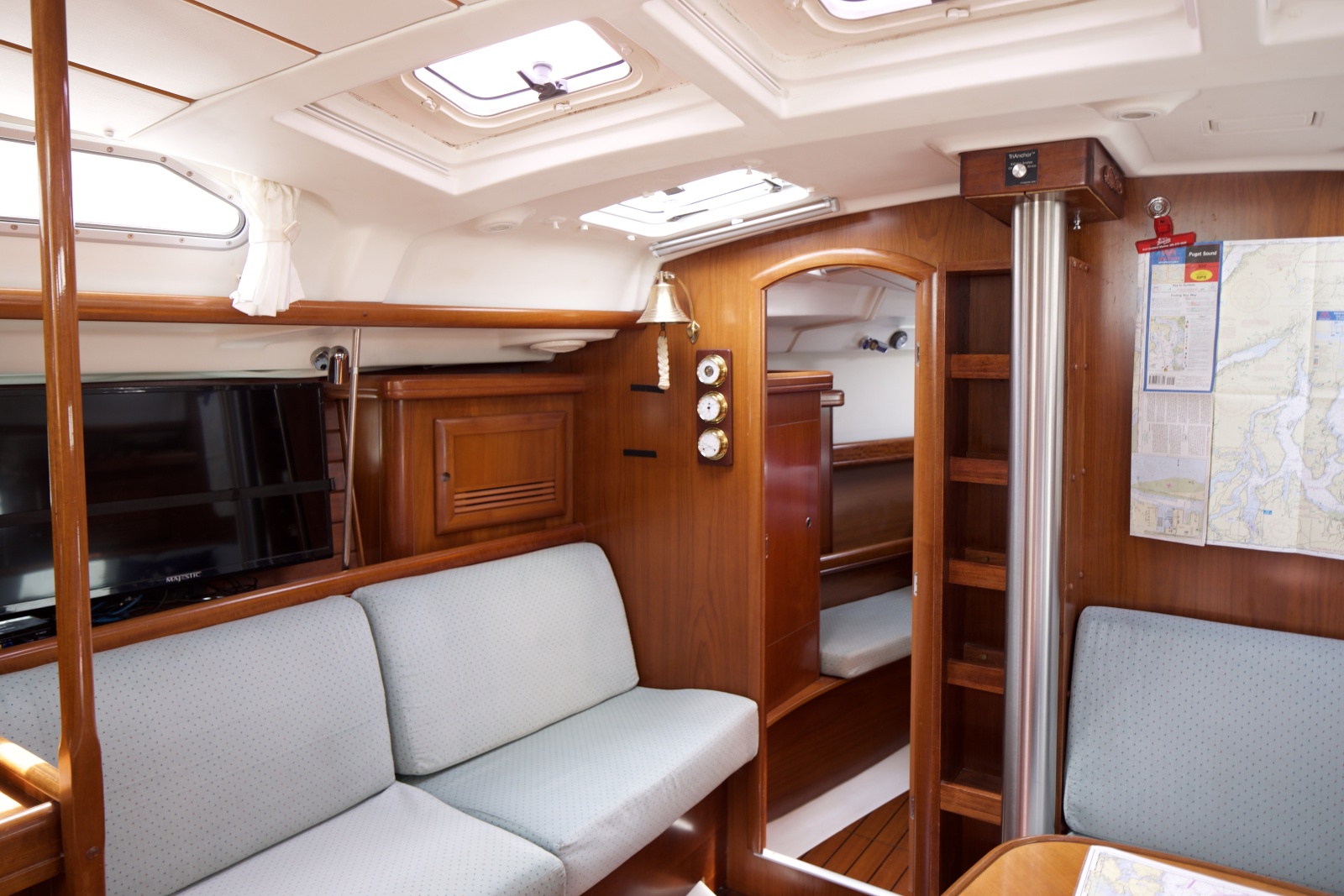 2005 Beneteau 423