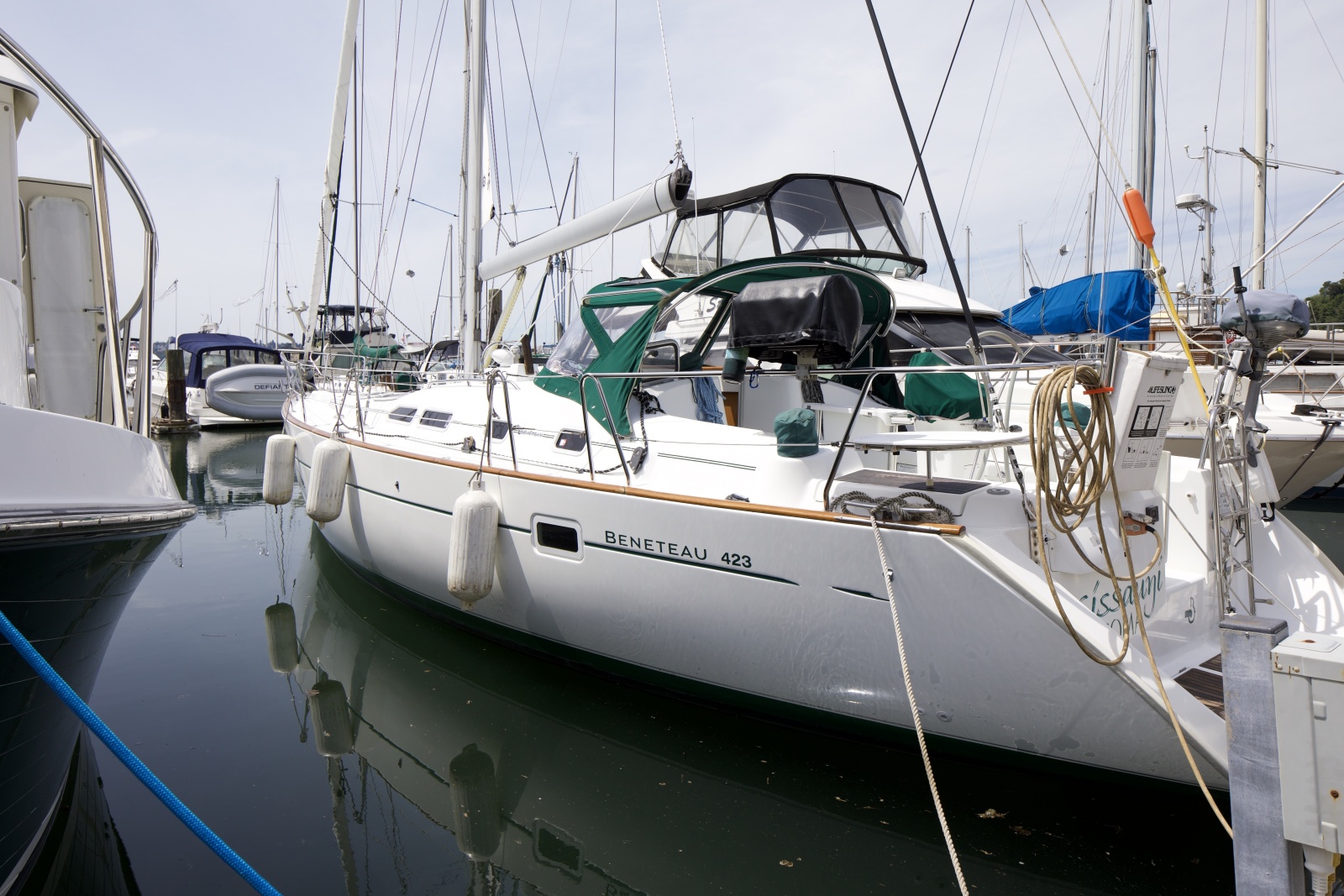 2005 Beneteau 423