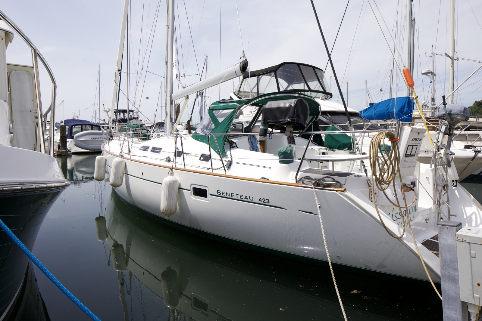 2005 Beneteau 423