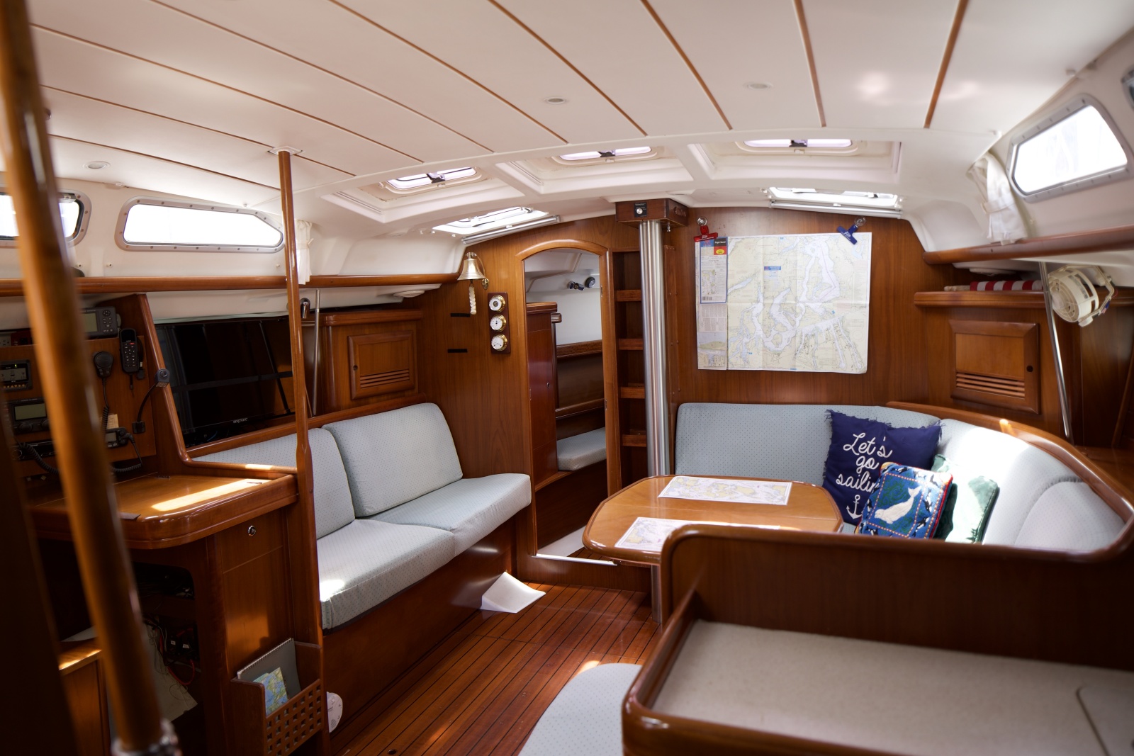 2005 Beneteau 423