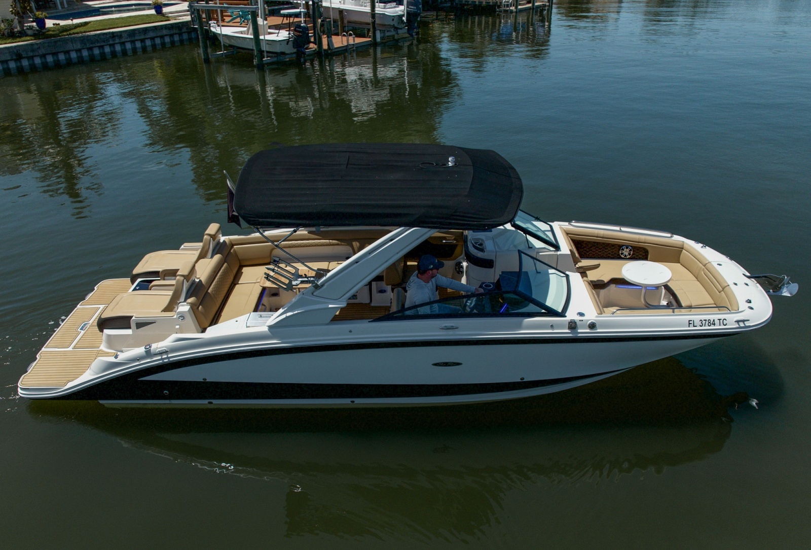 2022 Sea Ray SDX 290