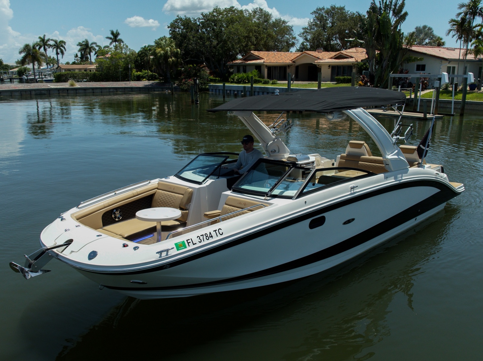 2022 Sea Ray SDX 290