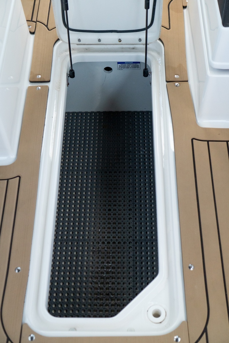 2022 Sea Ray SDX 290