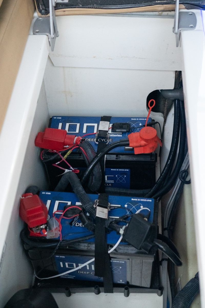 2022 Sea Ray SDX 290