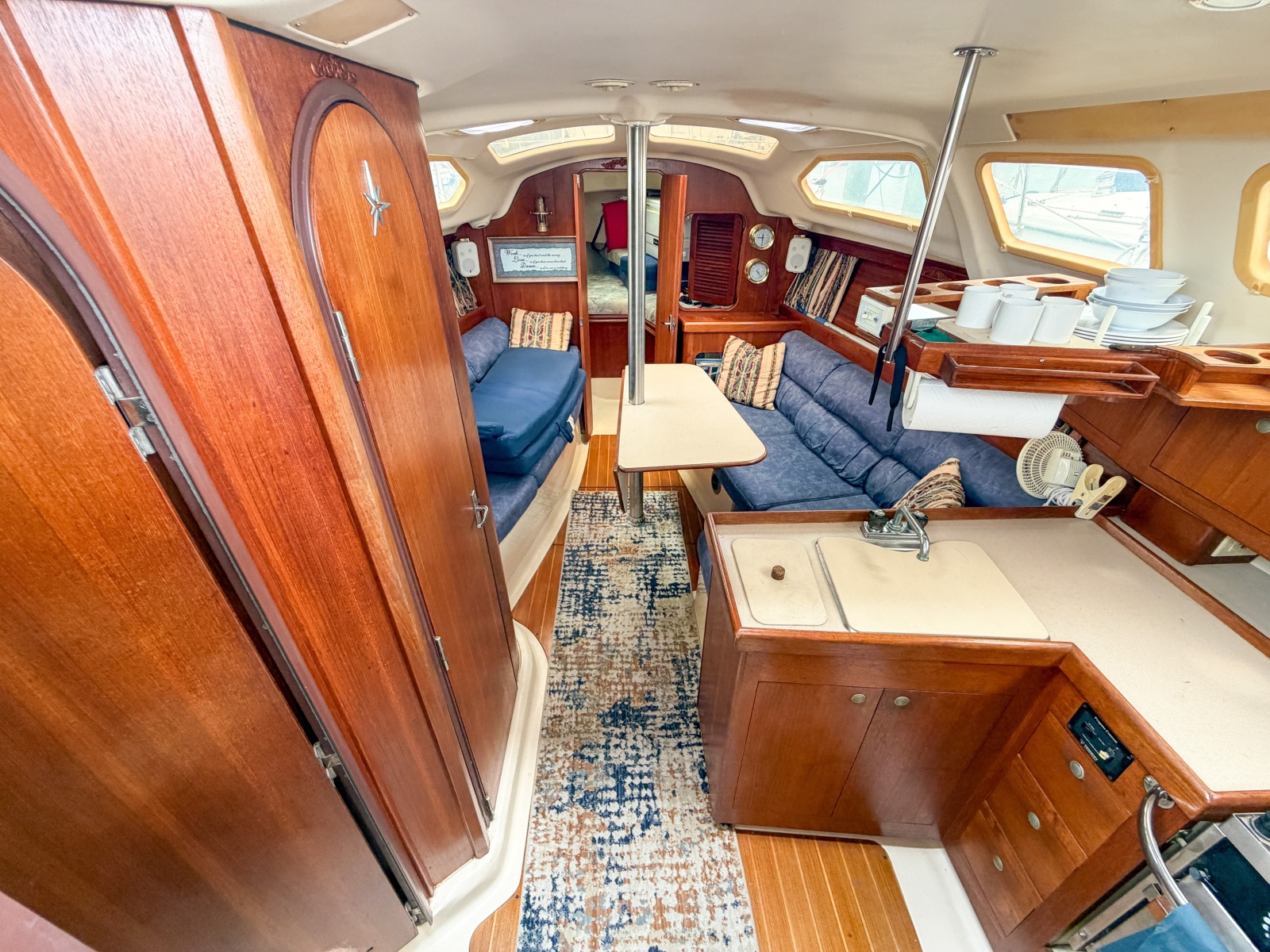 1999 Hunter 310