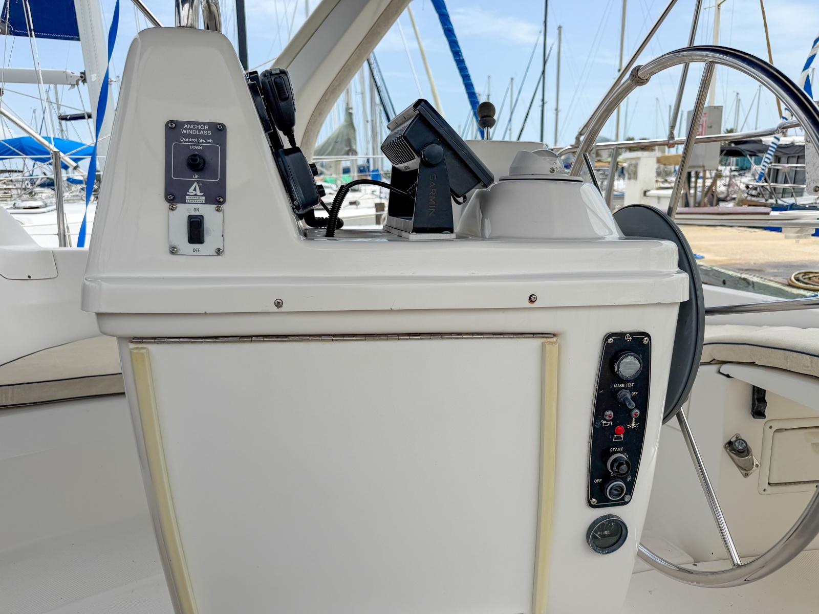 1999 Hunter 310