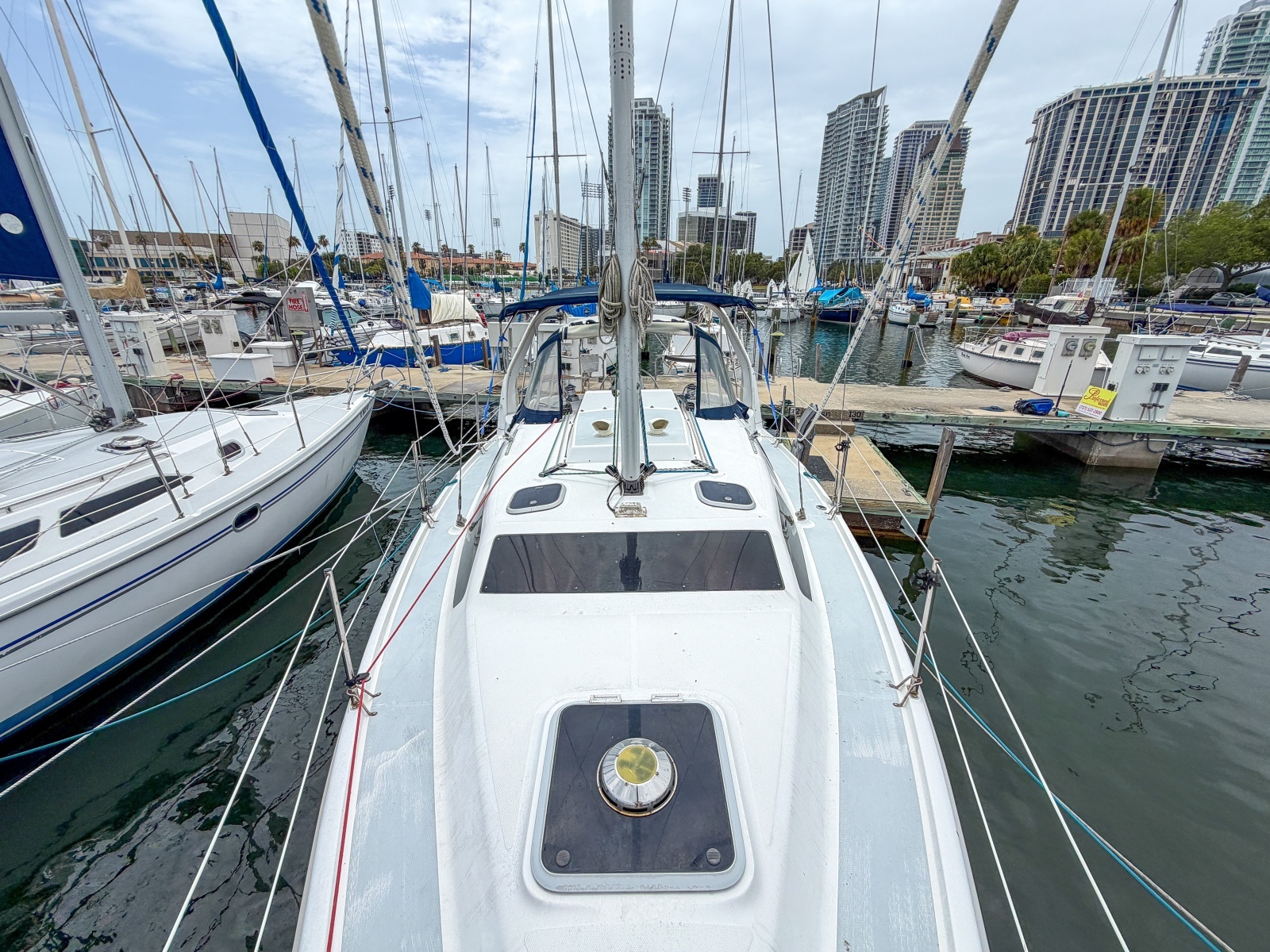1999 Hunter 310