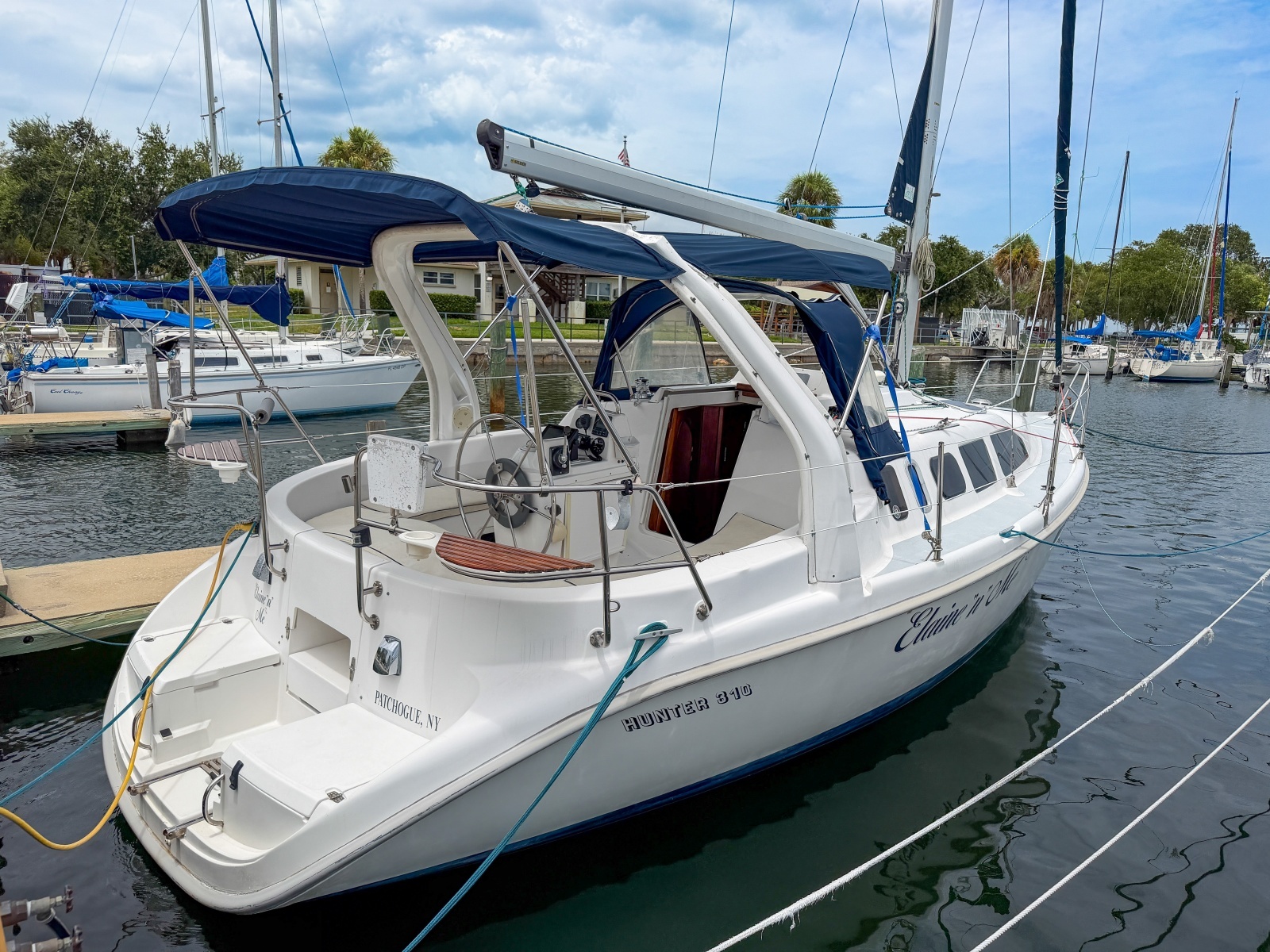 1999 Hunter 310