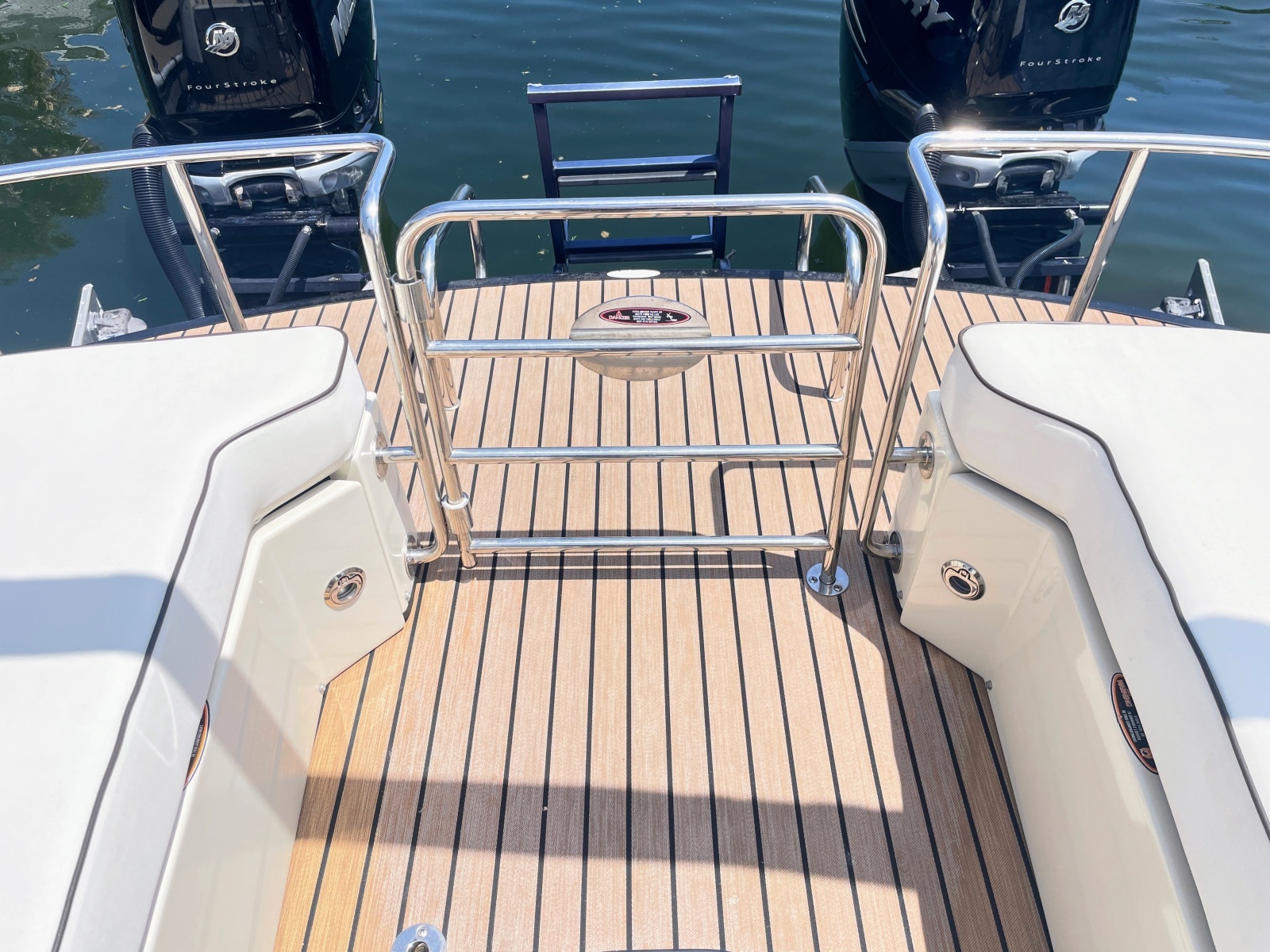 2015 Harris FloteBote Crown DL 250