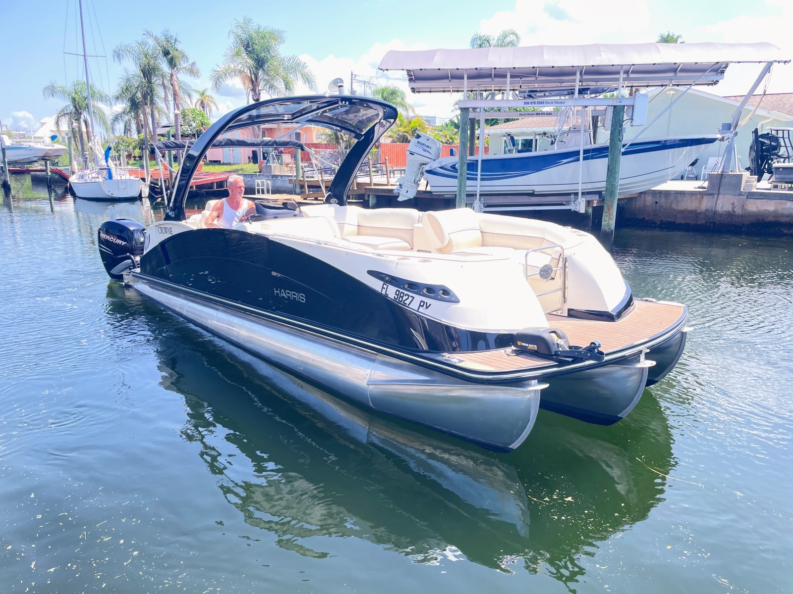 2015 Harris FloteBote Crown DL 250