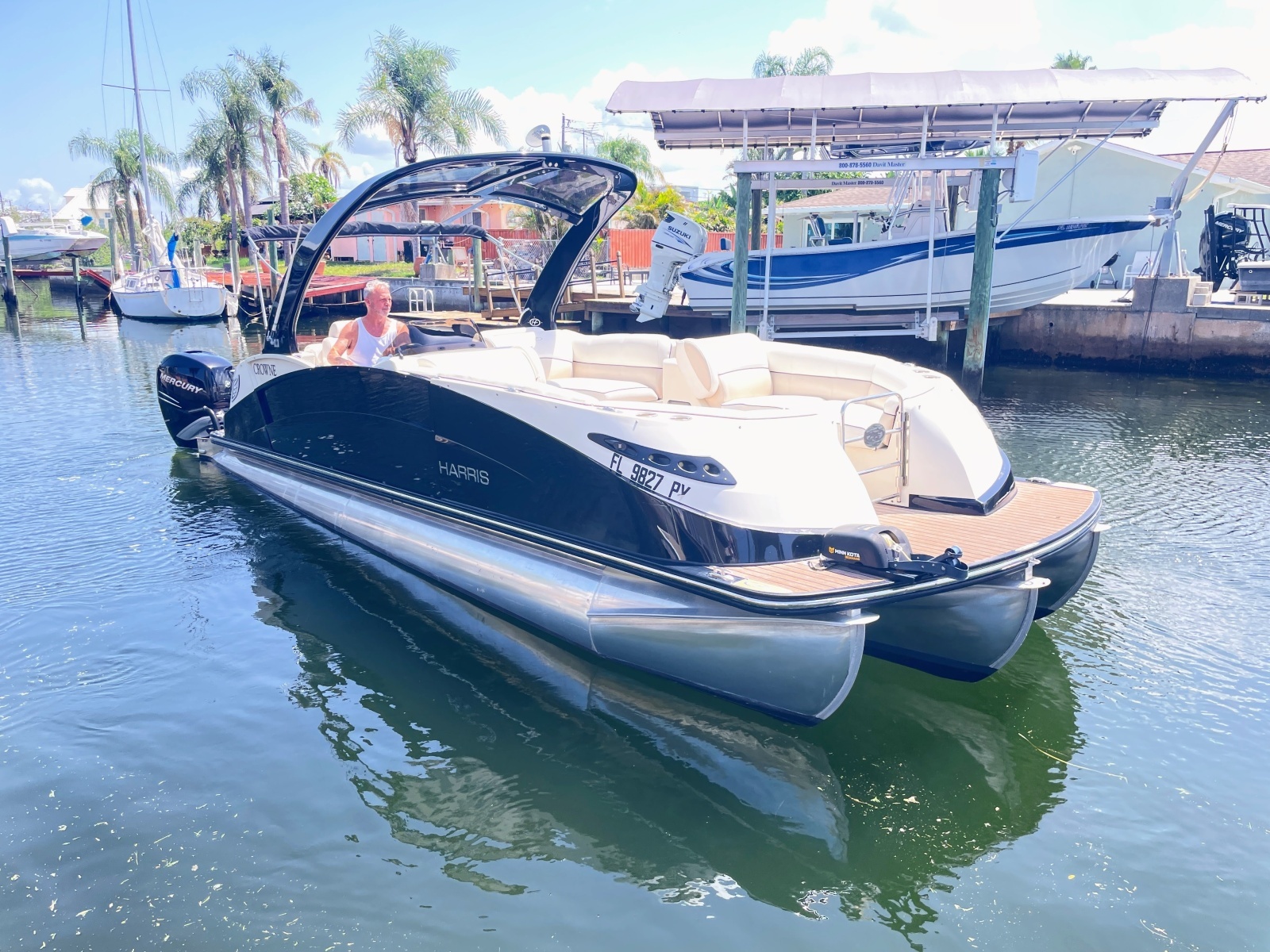 2015 Harris FloteBote Crown DL 250