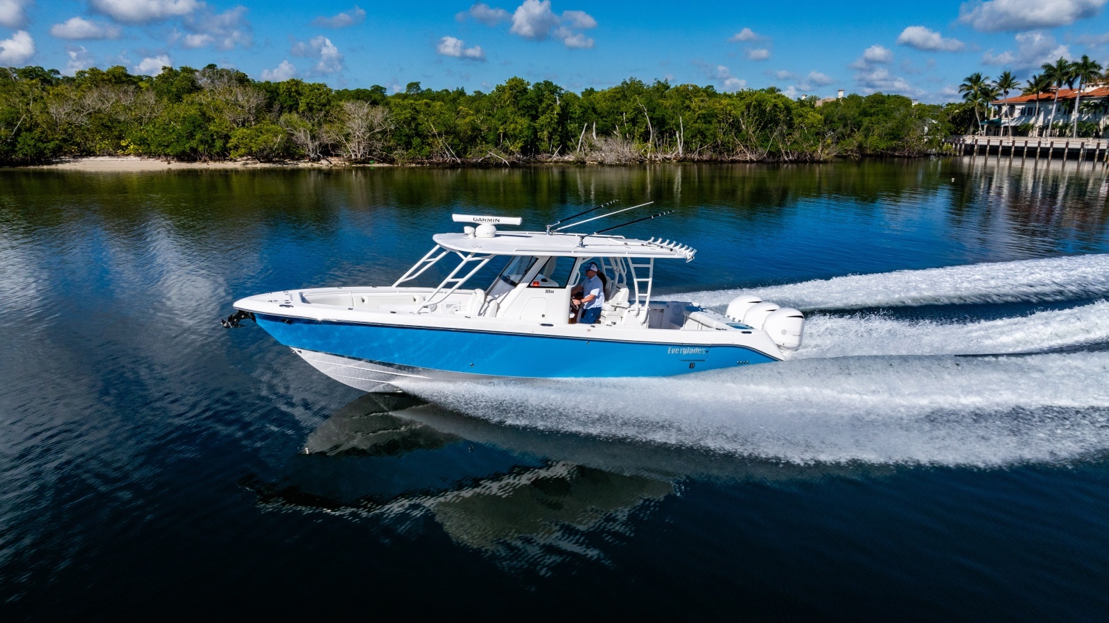 2019 Everglades 355 Center Console