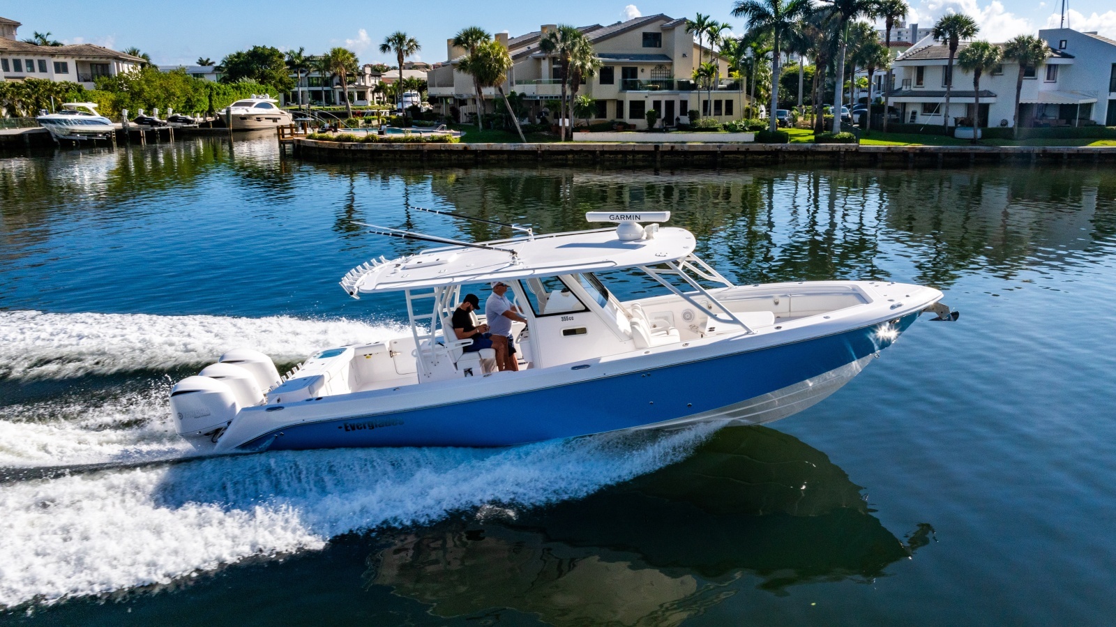 2019 Everglades 355 Center Console