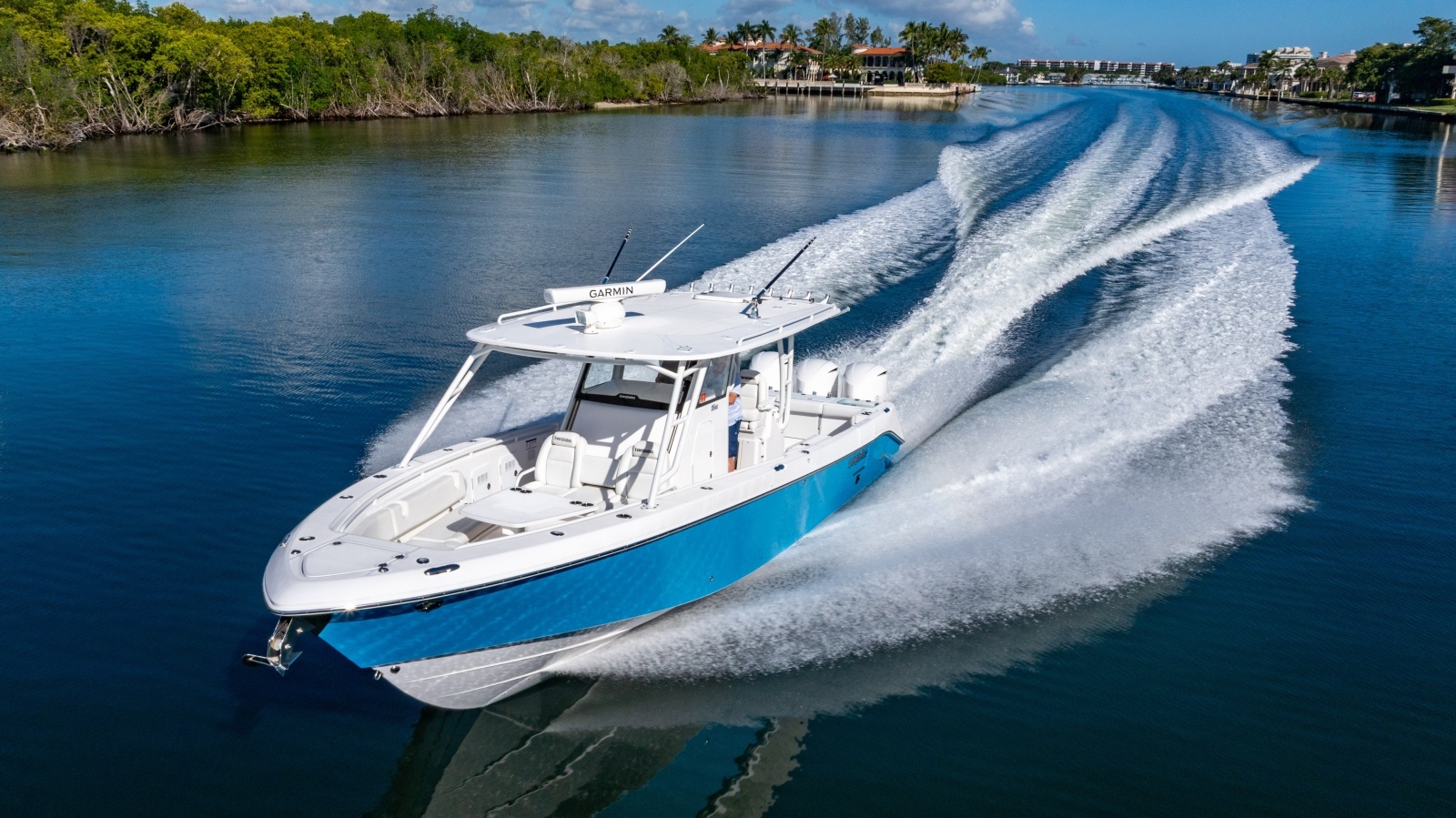 2019 Everglades 355 Center Console