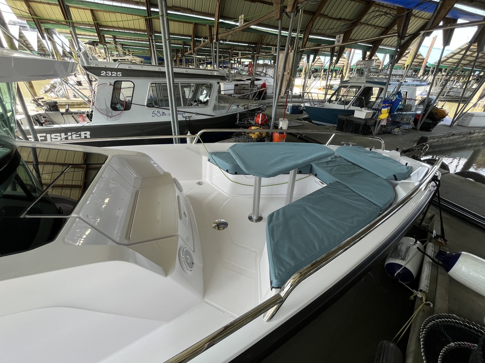 2025 Axopar 29 Cross Cabin XC