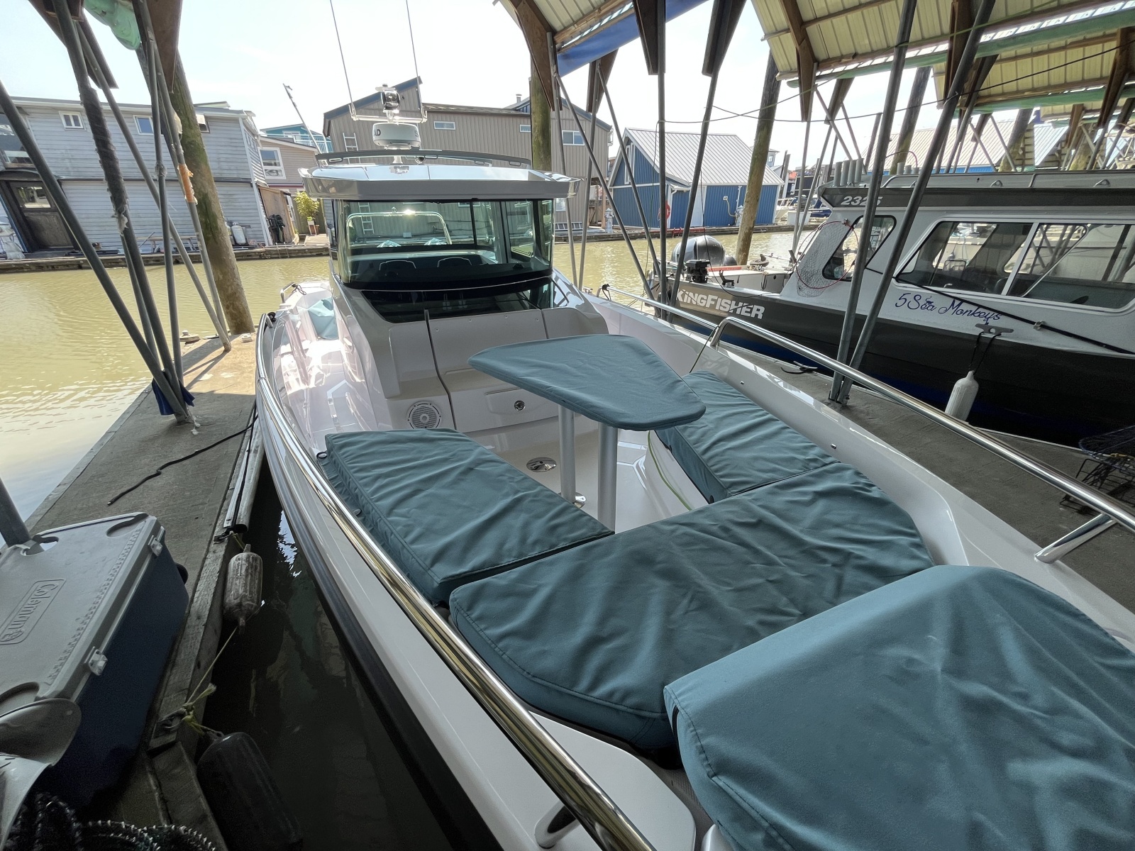 2025 Axopar 29 Cross Cabin XC